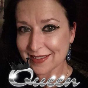 Meet your Posher, Shawna